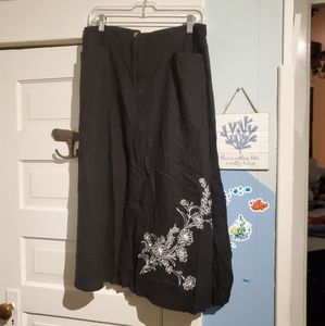 Sag Harbor women's long skirt  size 12 black